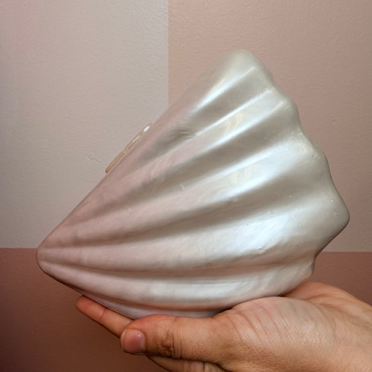Nova Shell Clutch - Pearlized White